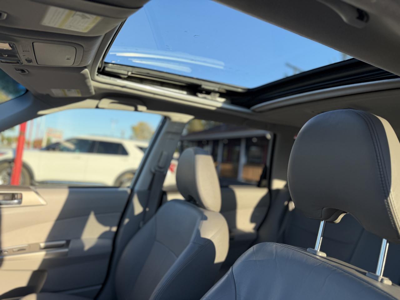 Subaru Forester 2.5X Limited 2010