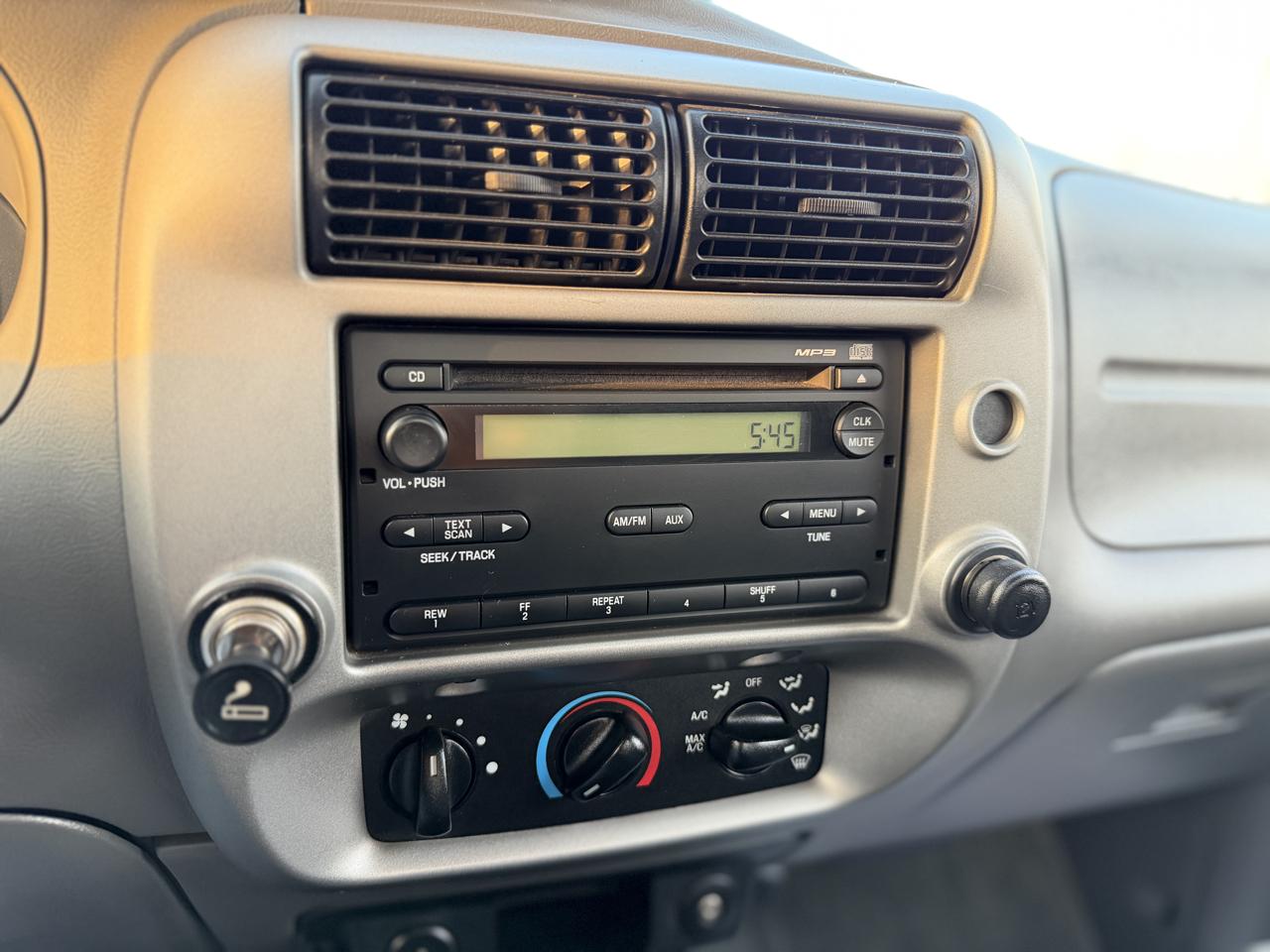 Ford Ranger XL 2WD 2010