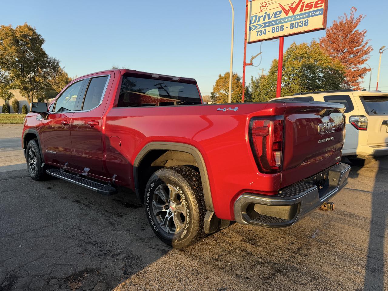 GMC Sierra 1500 SLE Double Cab 4WD 2019