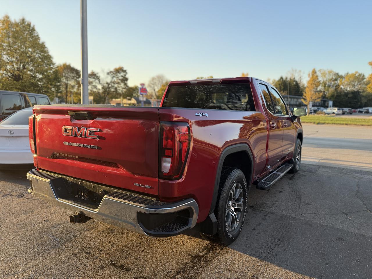 GMC Sierra 1500 SLE Double Cab 4WD 2019