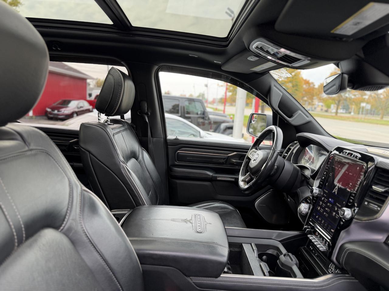 RAM 1500 Limited Crew Cab SWB 4WD 2019