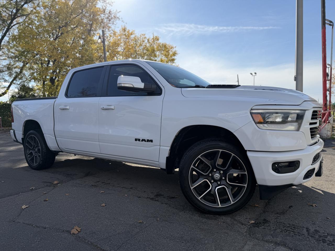 RAM 1500 Sport 4x4 Crew Cab 5'7" Box 2019