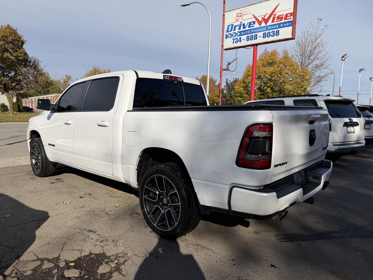 RAM 1500 Sport 4x4 Crew Cab 5'7" Box 2019