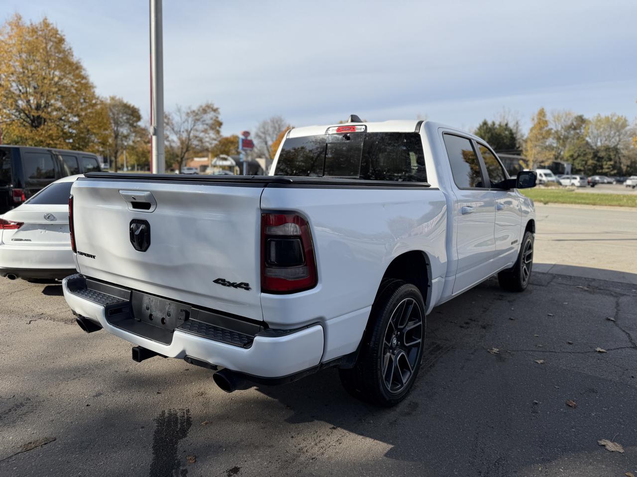 RAM 1500 Sport 4x4 Crew Cab 5'7" Box 2019