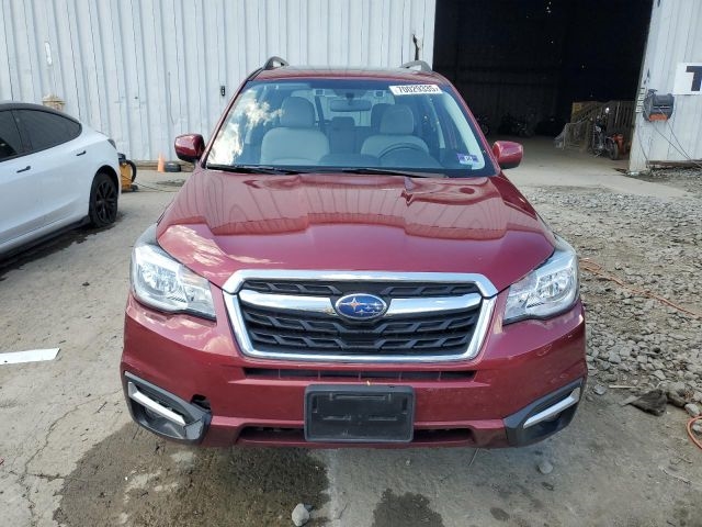 2018 Subaru Forester 2.5i Premium photo 3