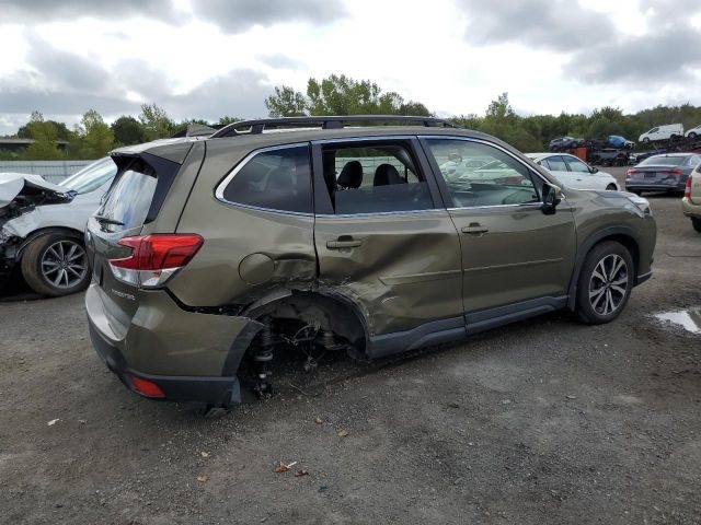 2023 Subaru Forester Limited photo 3