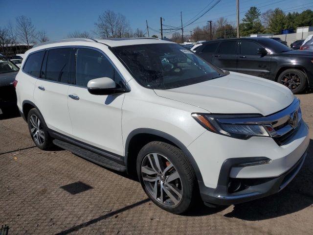 2020 Honda Pilot Touring photo 4