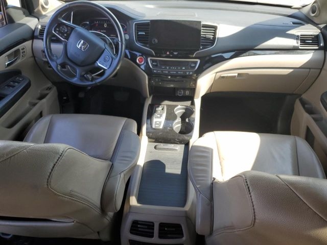 2020 Honda Pilot Touring photo 8