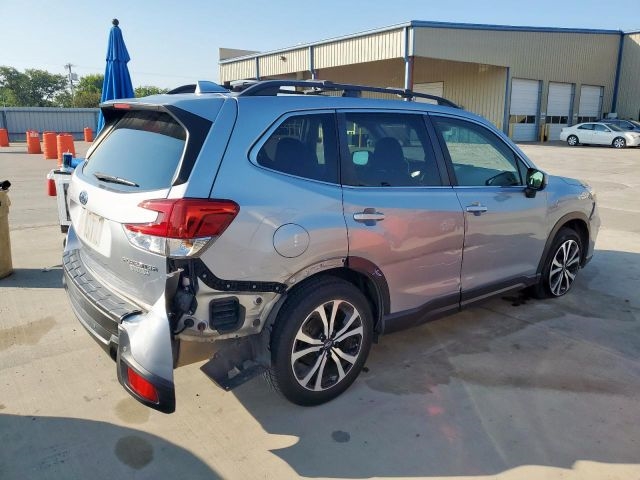 2019 Subaru Forester Limited photo 3