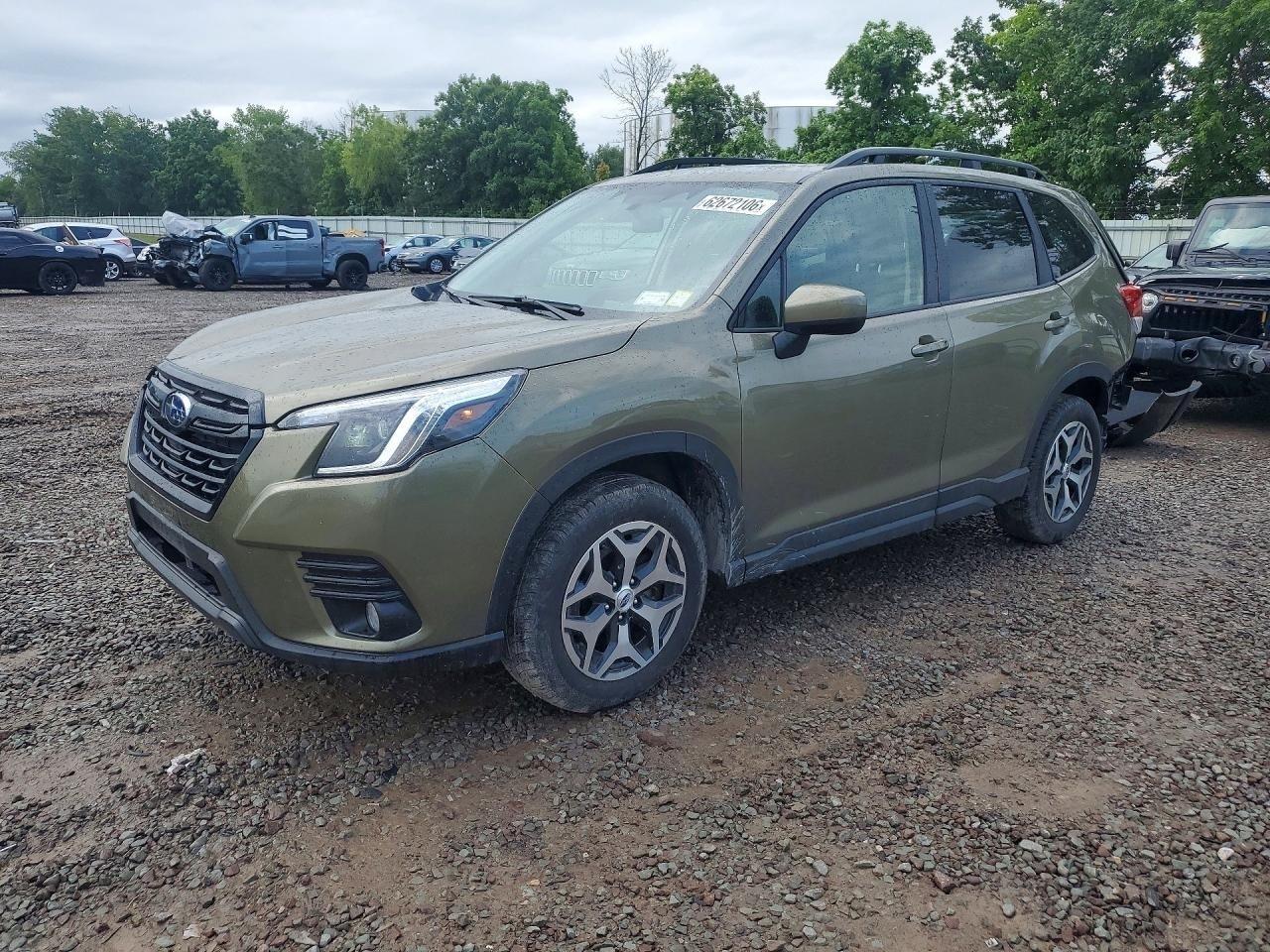 2023 Subaru Forester Premium