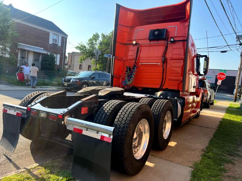2016 Volvo VNL 