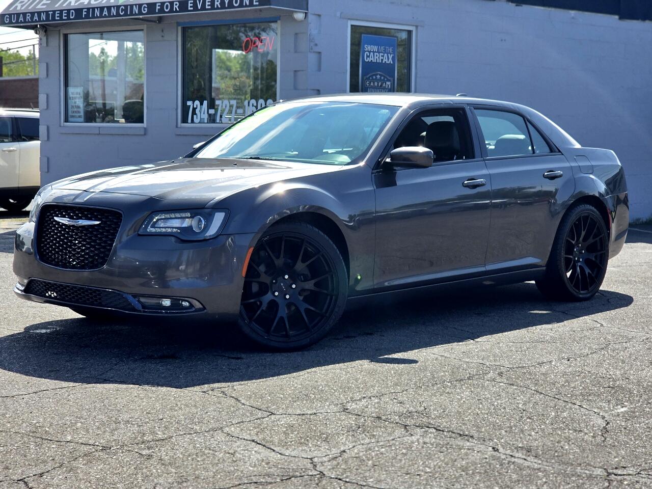 Chrysler 300 S V6 RWD 2016 Chrysler 300 S V6 RWD 2016
