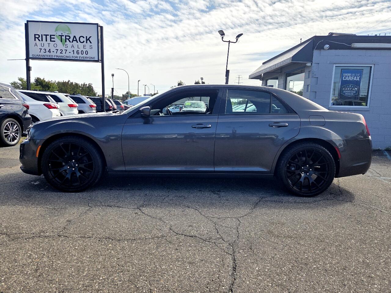 Chrysler 300 S V6 RWD 2016 Chrysler 300 S V6 RWD 2016