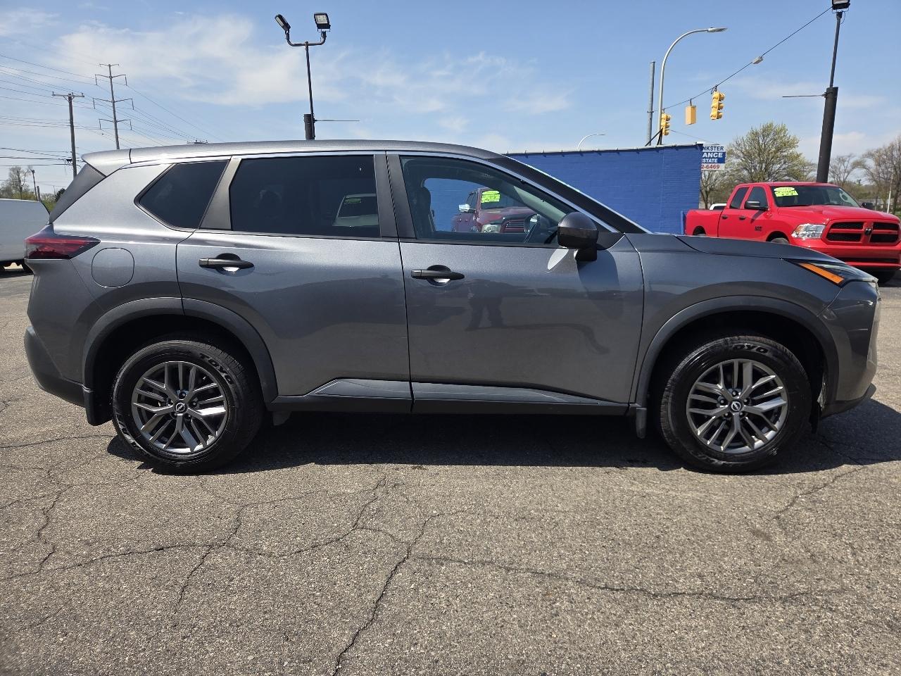 Nissan Rogue S AWD 2022
