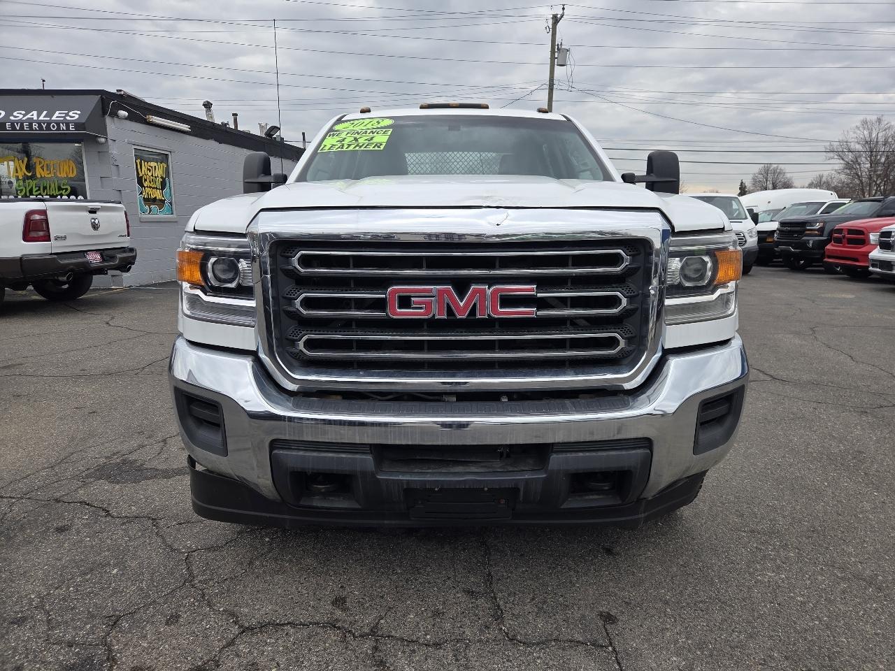 GMC Sierra 3500HD Base Crew Cab Long Box 4WD 2018