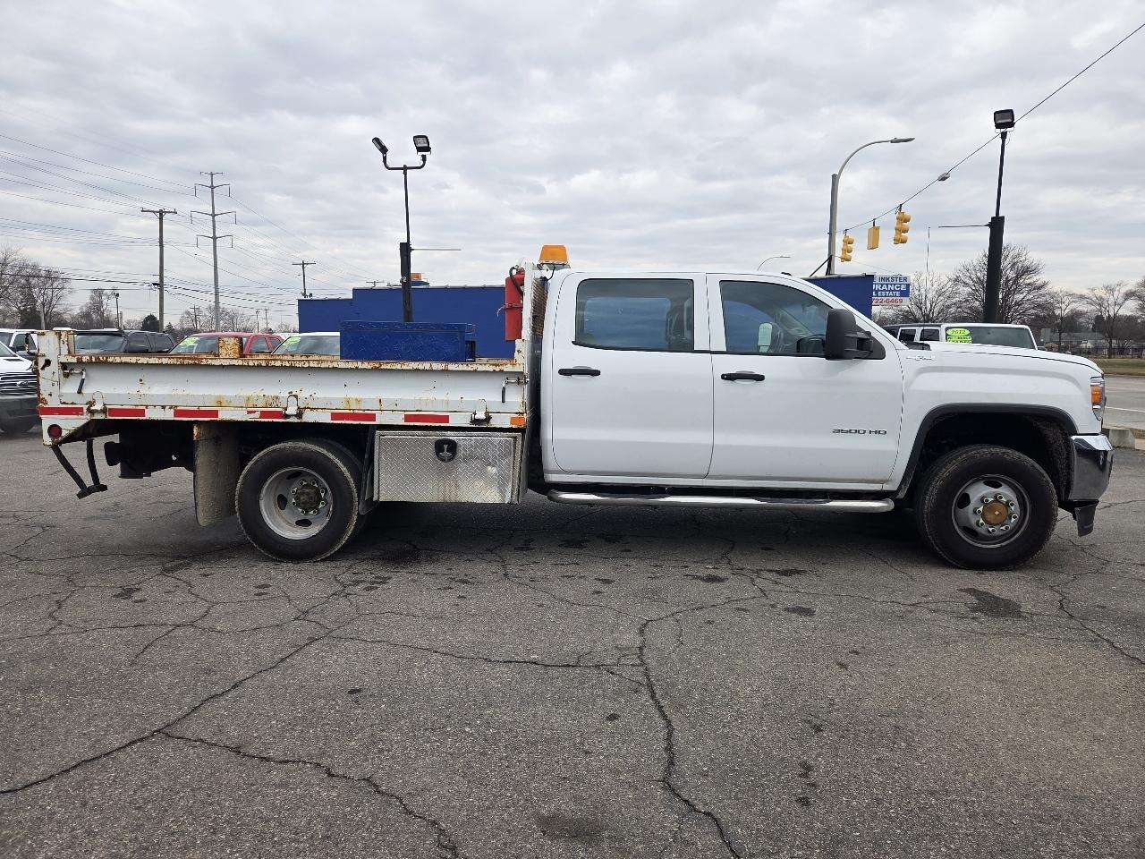 GMC Sierra 3500HD Base Crew Cab Long Box 4WD 2018