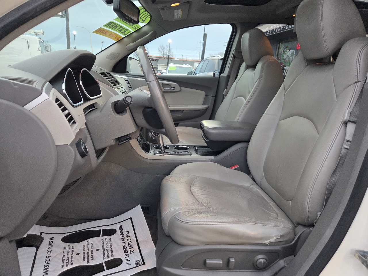 Chevrolet Traverse 2LT AWD 2011