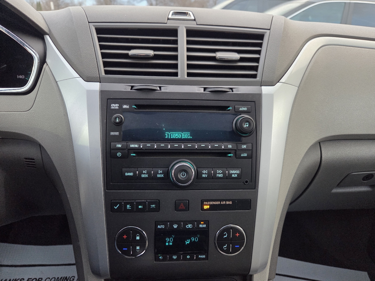 Chevrolet Traverse 2LT AWD 2011