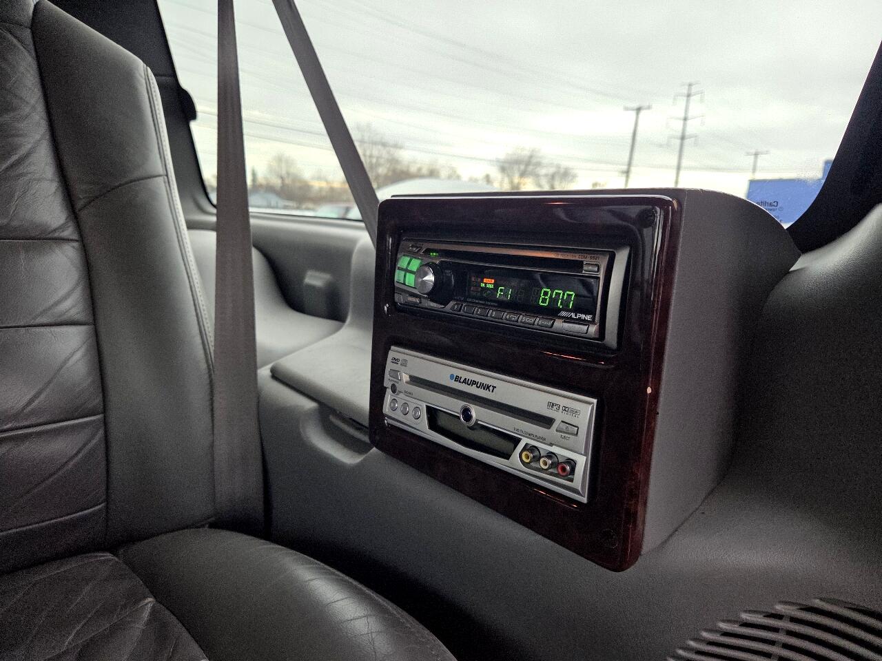 Ford Excursion XLT 5.4L 2WD 2004