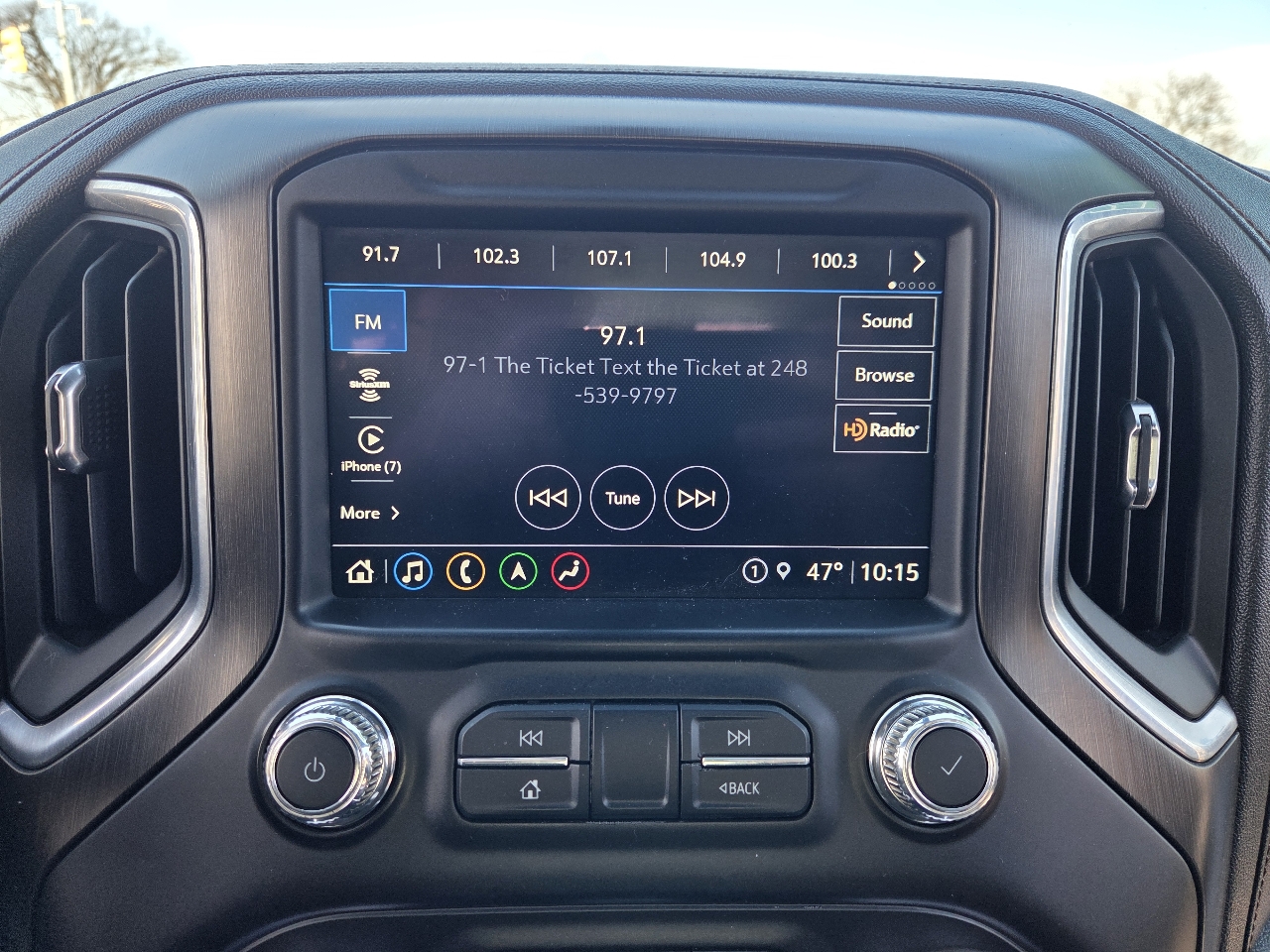 GMC Sierra 2500HD AT4 Crew Cab 4WD 2021