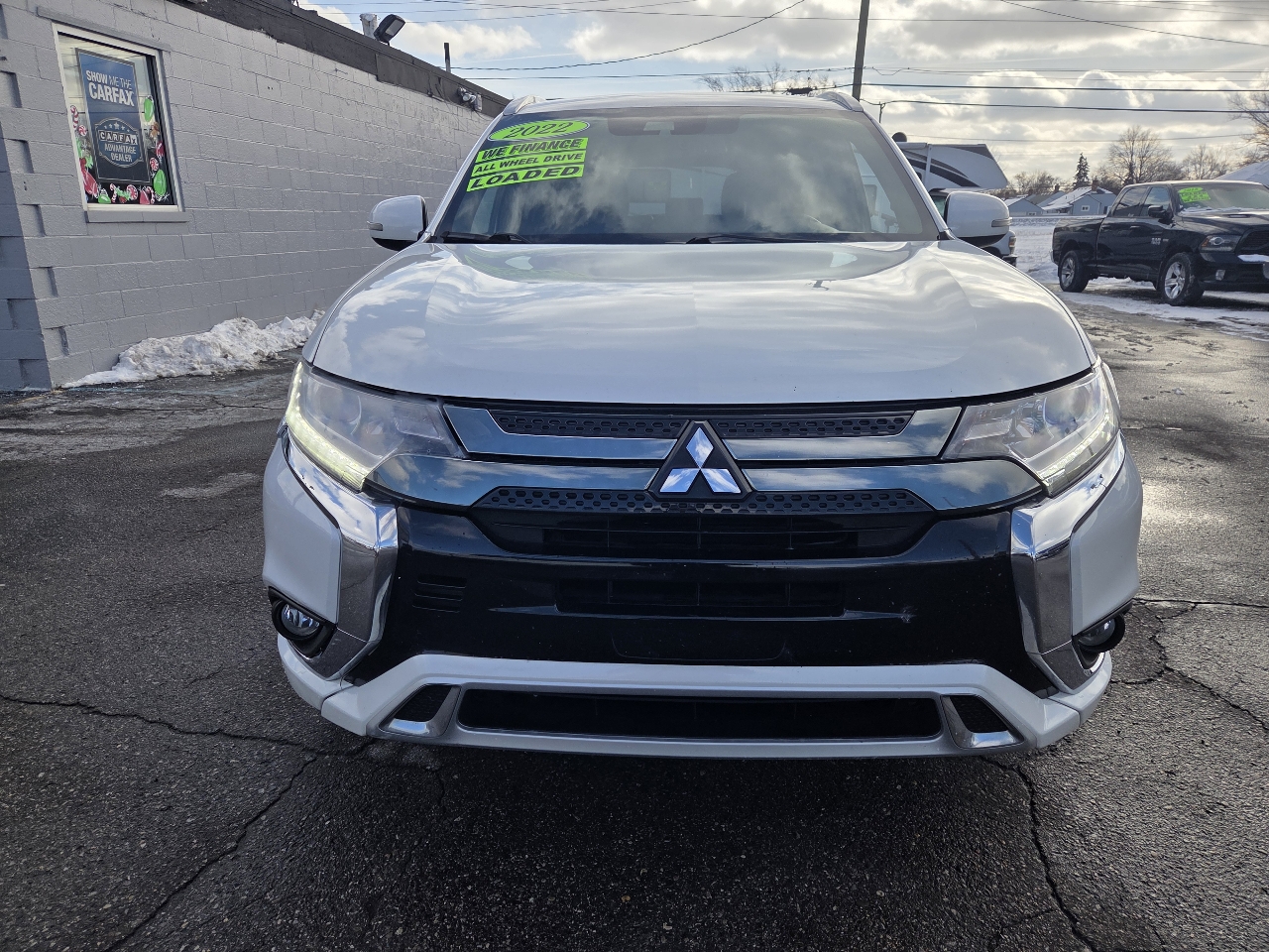 Mitsubishi Outlander PHEV SEL 2022
