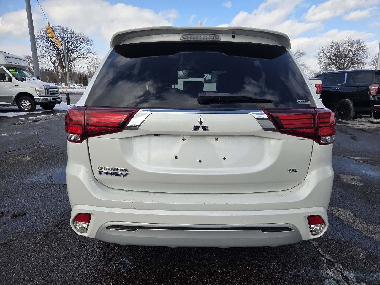 Mitsubishi Outlander PHEV SEL 2022