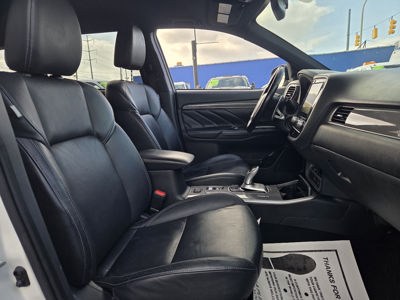 Mitsubishi Outlander PHEV SEL 2022