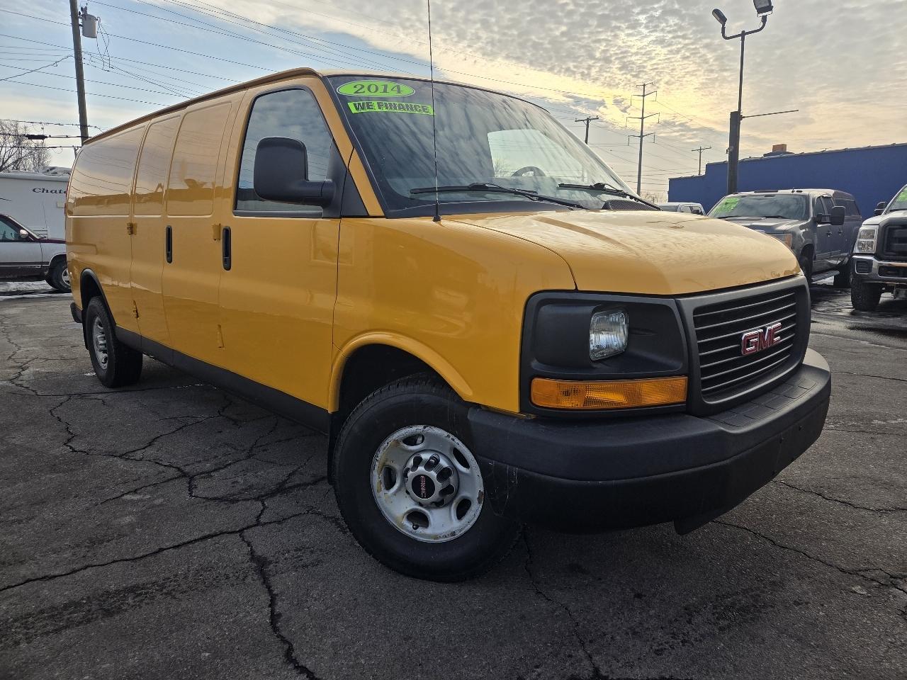 GMC Savana G3500 Extended Cargo 2014