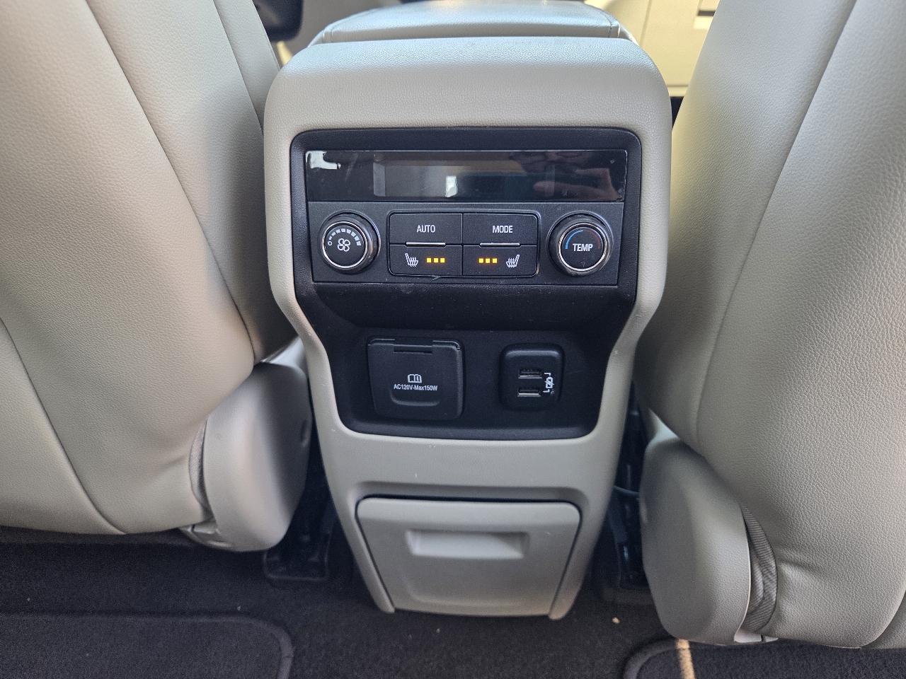 GMC Acadia Denali AWD 2017