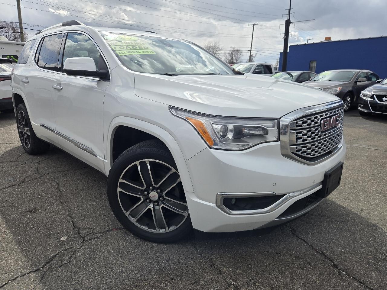 GMC Acadia Denali AWD 2017