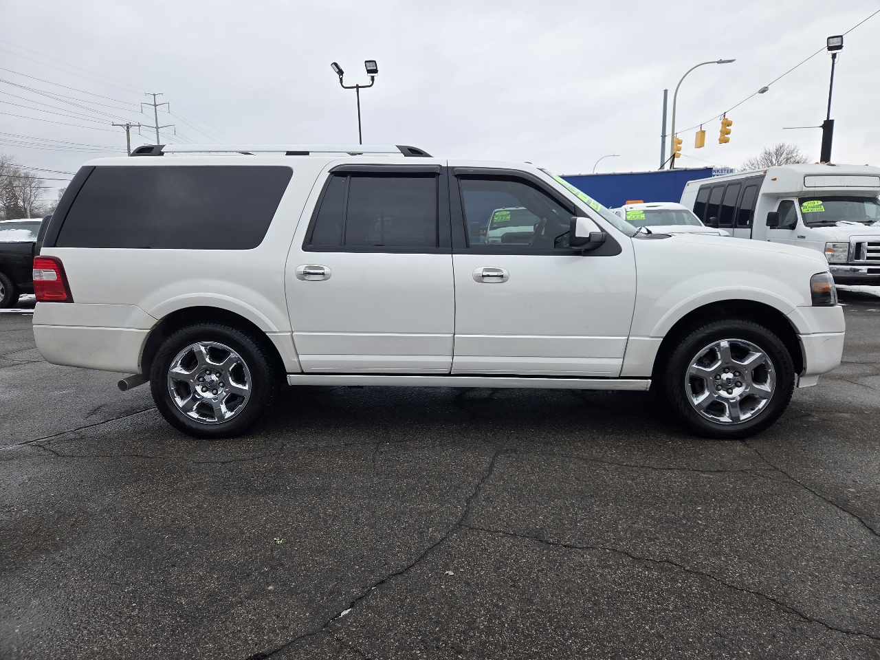Ford Expedition EL Limited 4WD 2013