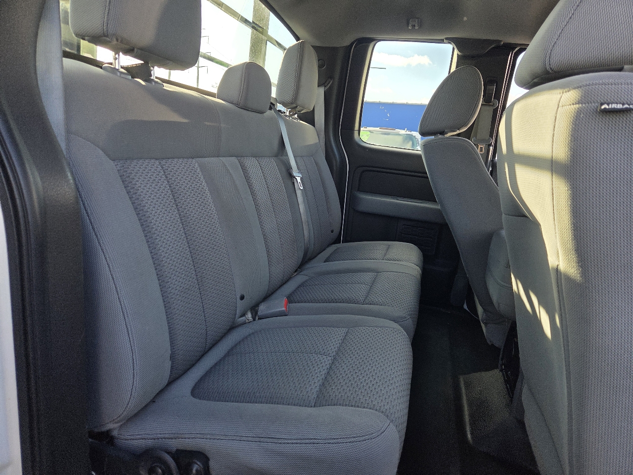 Ford F-150 XL SuperCab 2WD 2014