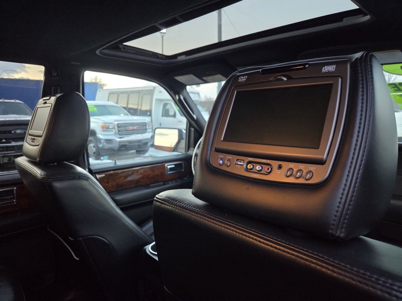 Lincoln Navigator L 4WD 2015