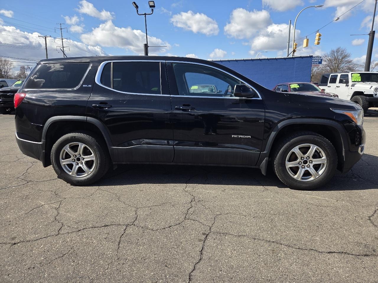 GMC Acadia SLE-1 FWD 2018
