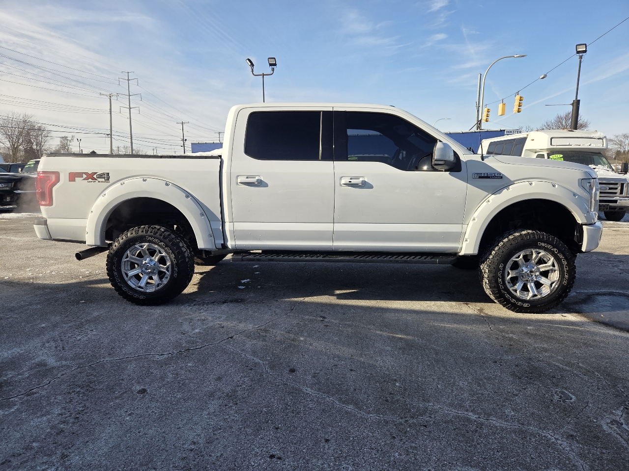 Ford F-150 Lariat SuperCrew 5.5-ft. Bed 4WD 2016