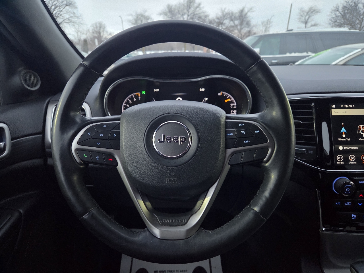 Jeep Grand Cherokee Laredo 4WD 2020