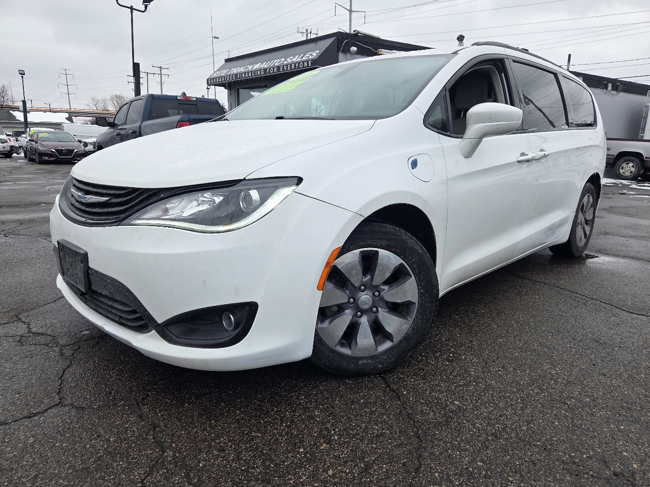 2018 Chrysler Pacifica Hybrid Touring Plus