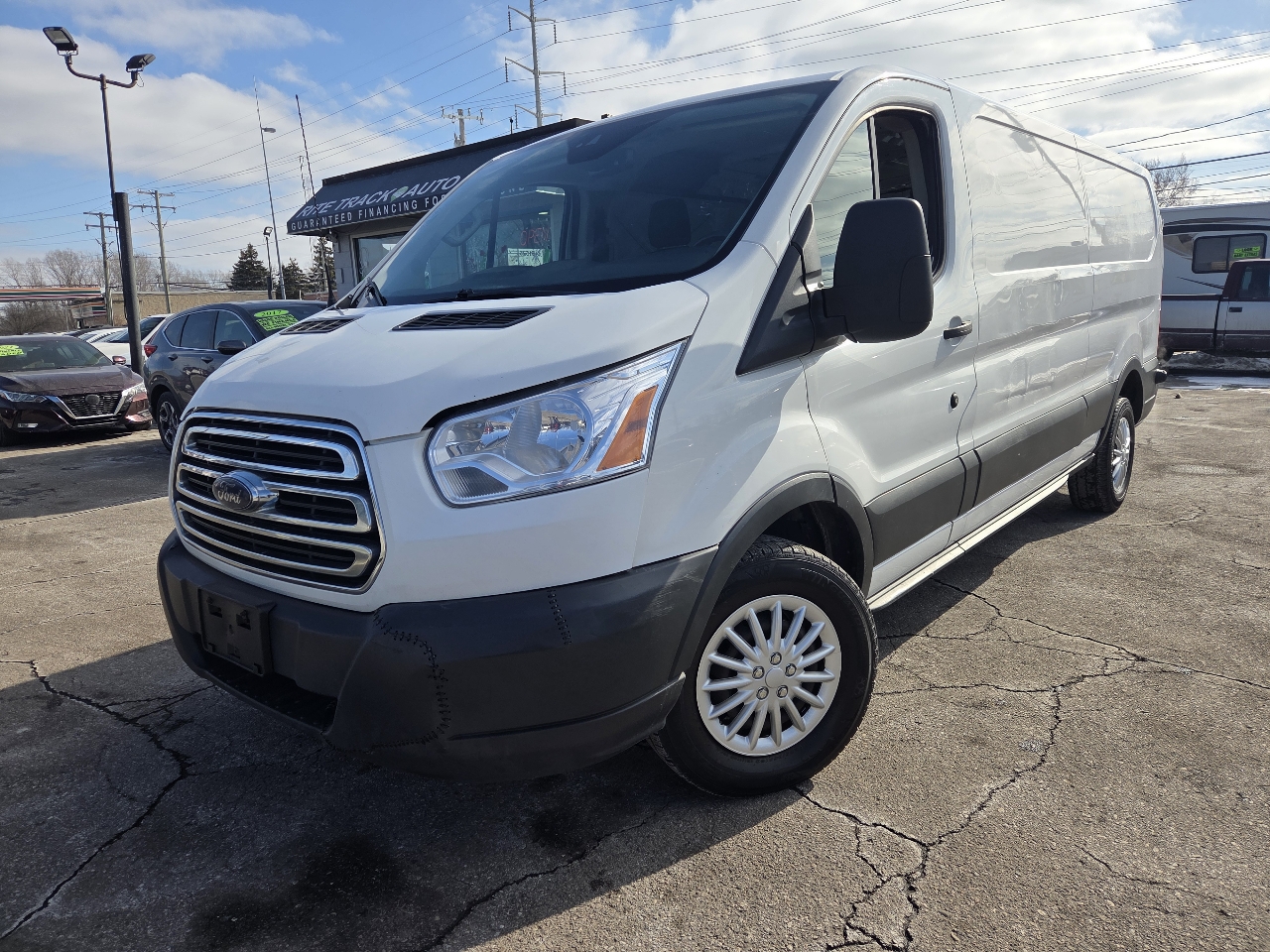 Ford Transit 250 Van Low Roof w/Sliding Pass. 148-in. WB 2018