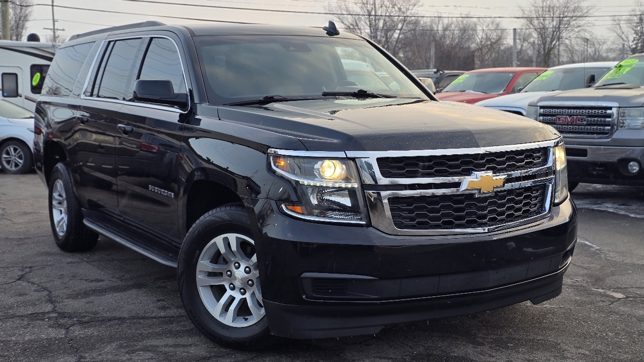 Chevrolet Suburban LT 4WD 2019