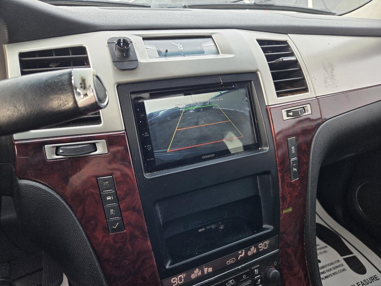 Cadillac Escalade 4WD 4dr Premium Luxury 2012