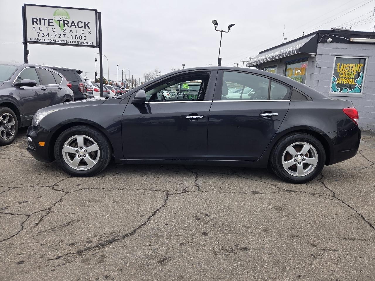 Chevrolet Cruze 2LT Auto 2015