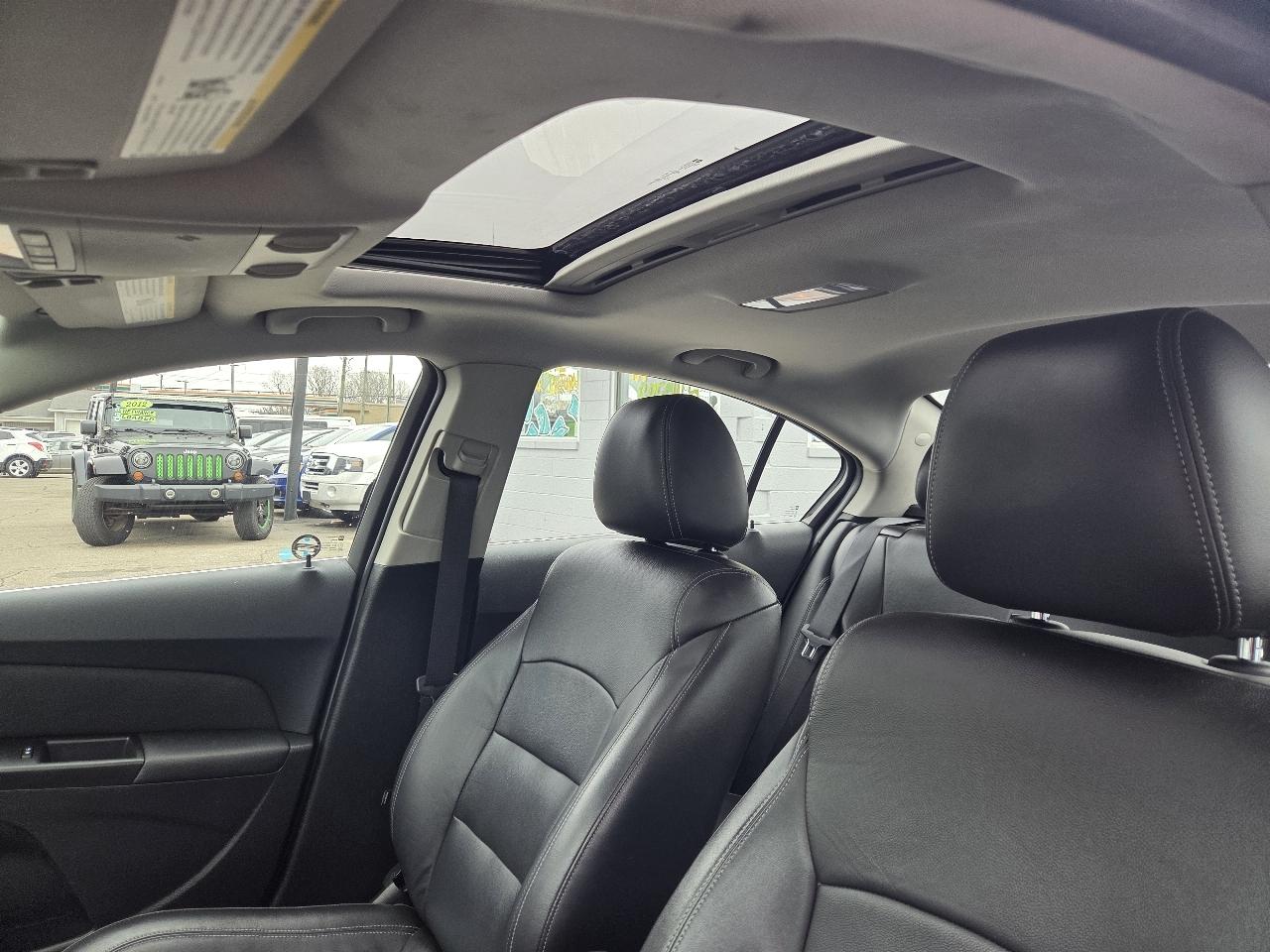 Chevrolet Cruze 2LT Auto 2015