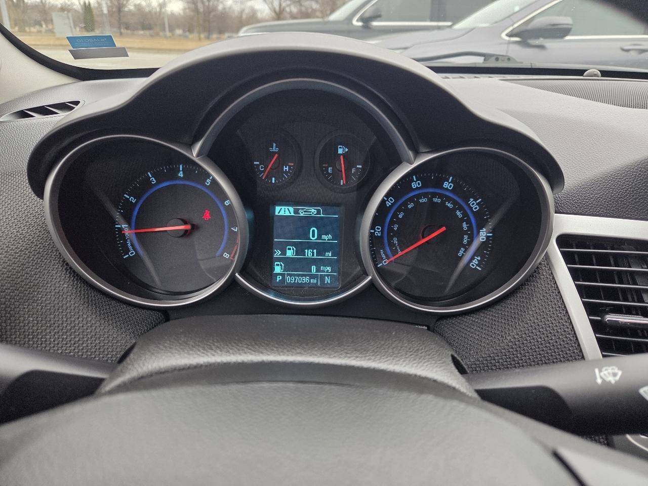 Chevrolet Cruze 2LT Auto 2015