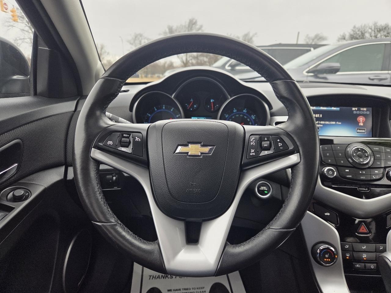 Chevrolet Cruze 2LT Auto 2015