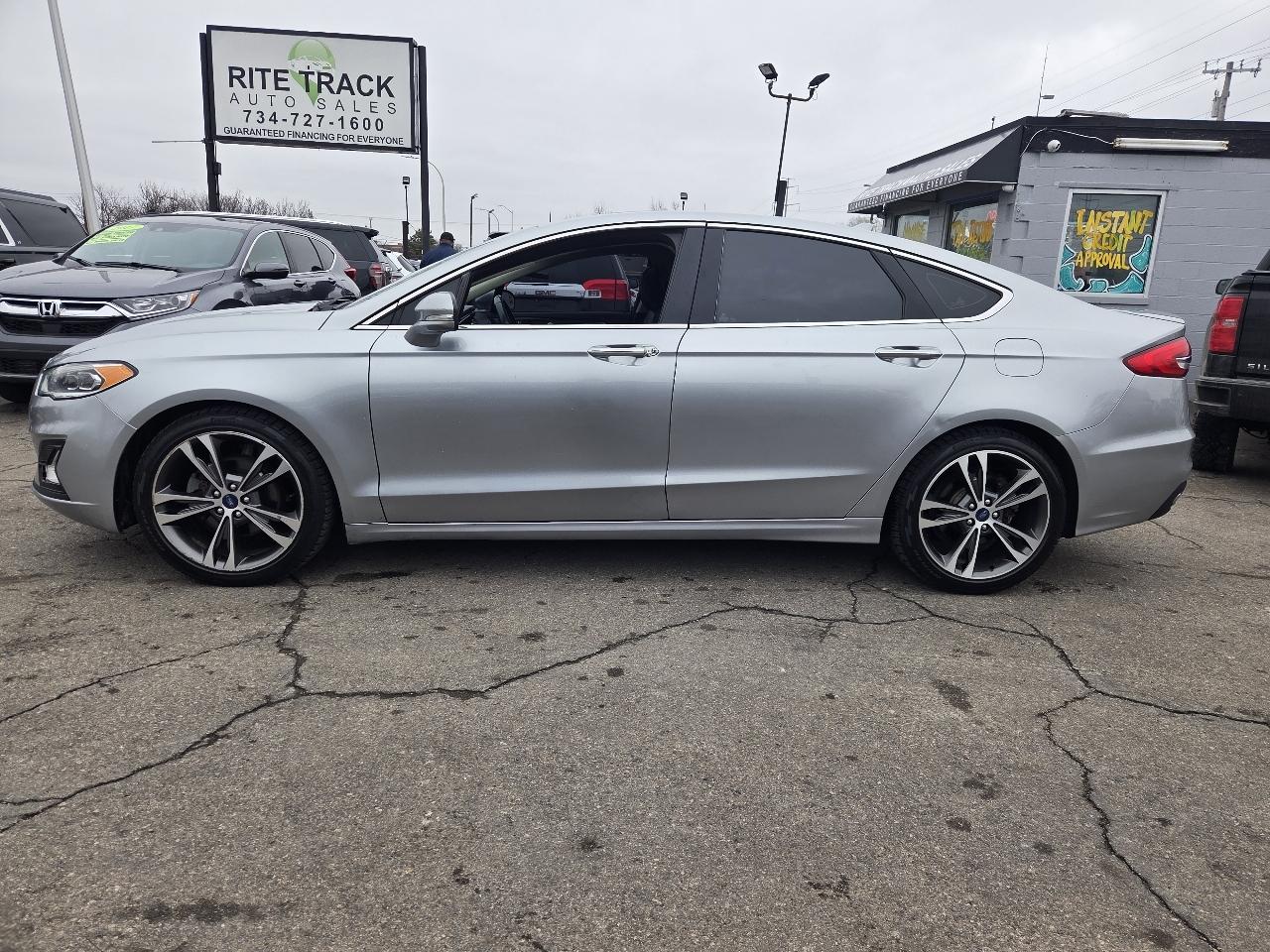 Ford Fusion Titanium AWD 2020