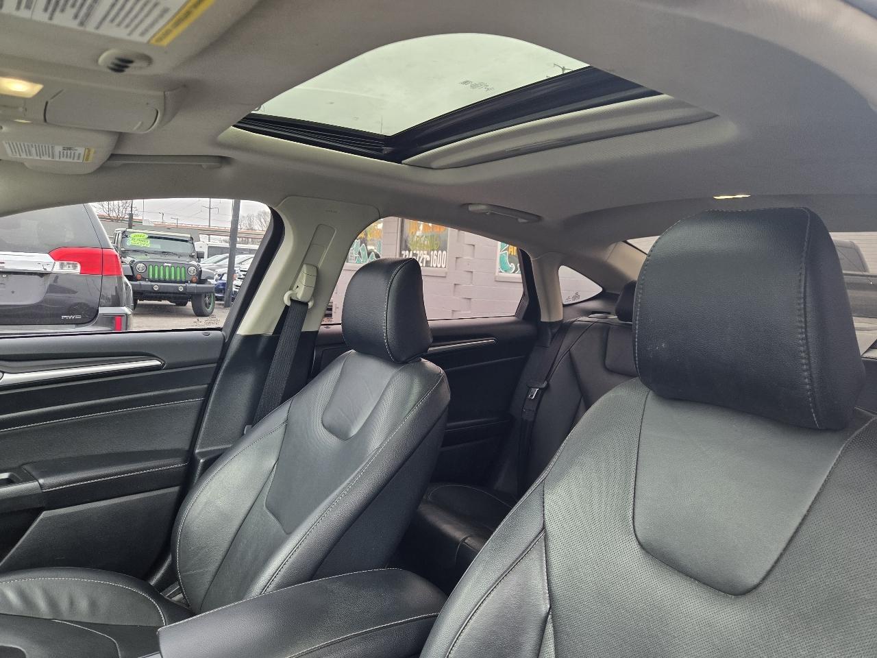 Ford Fusion Titanium AWD 2020