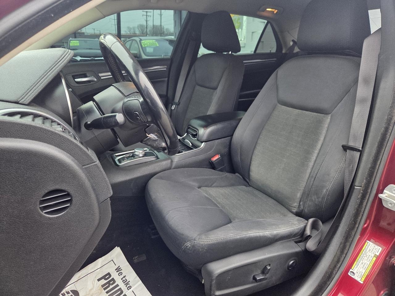 Chrysler 300 Touring 2019