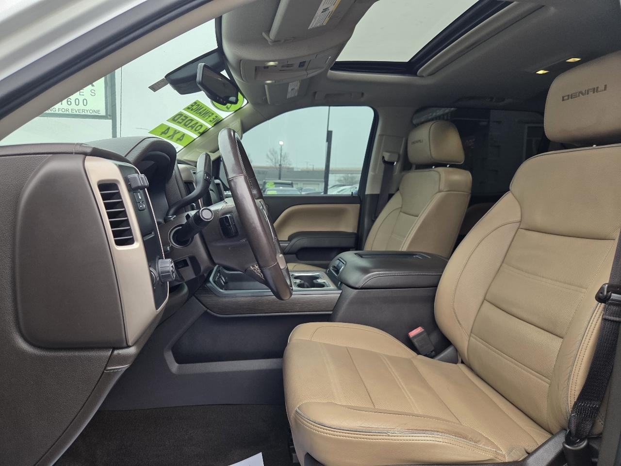 GMC Sierra 1500 Denali Crew Cab Long Box 2WD 2017