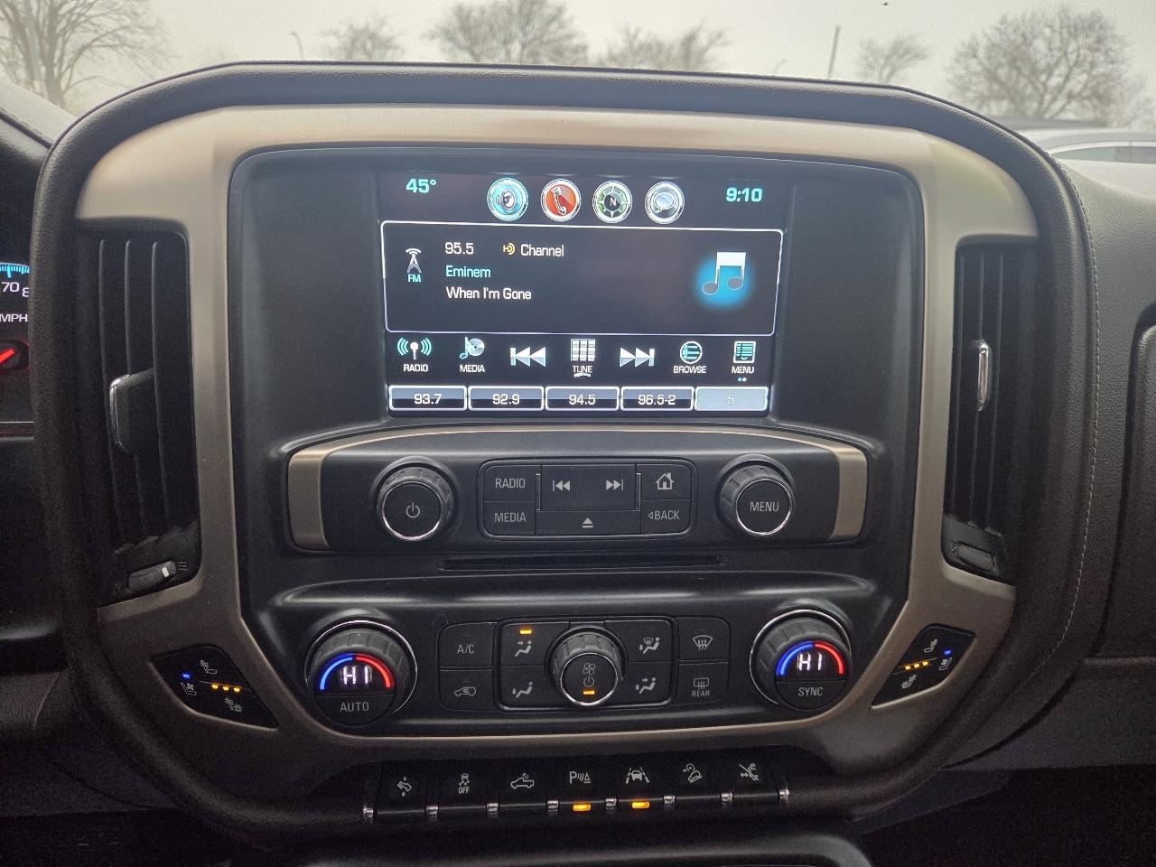 GMC Sierra 1500 Denali Crew Cab Long Box 2WD 2017