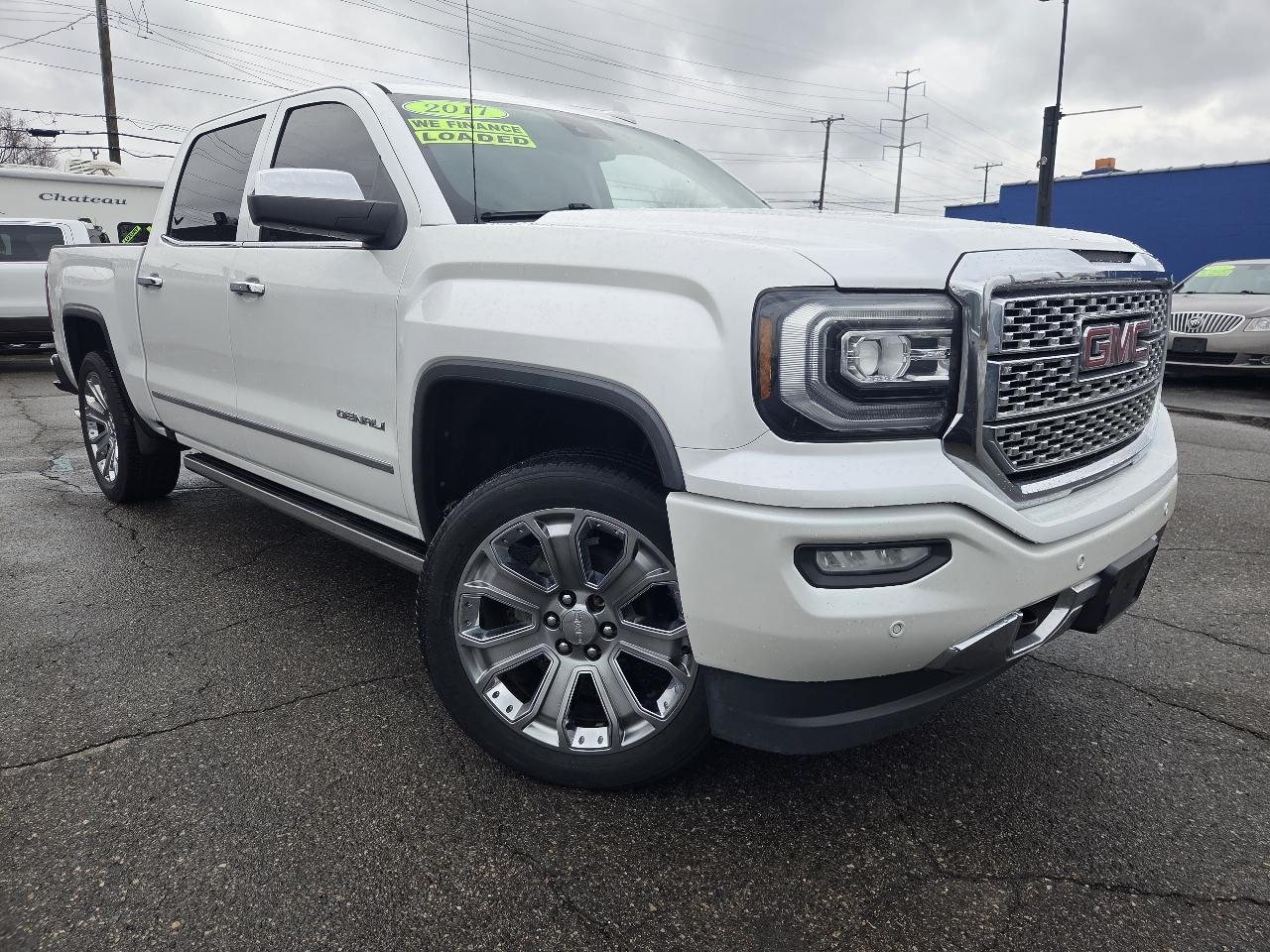 GMC Sierra 1500 Denali Crew Cab Long Box 2WD 2017